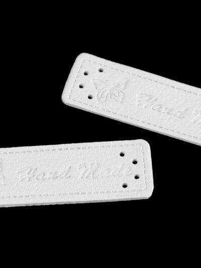 Metka z eko skóry "HandMade" - biała