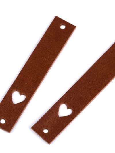 Metka skórzana "serce" - brąz