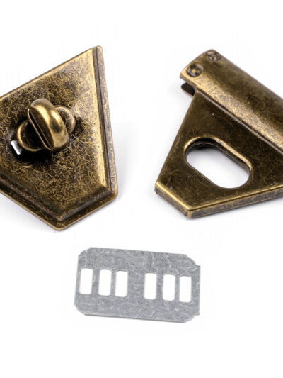 Triangle twist lock clasp for handbags with teeth - antique brass